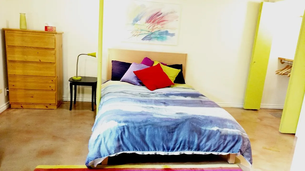 U Of A Homestay, Trails & Whyte Ave Edmonton