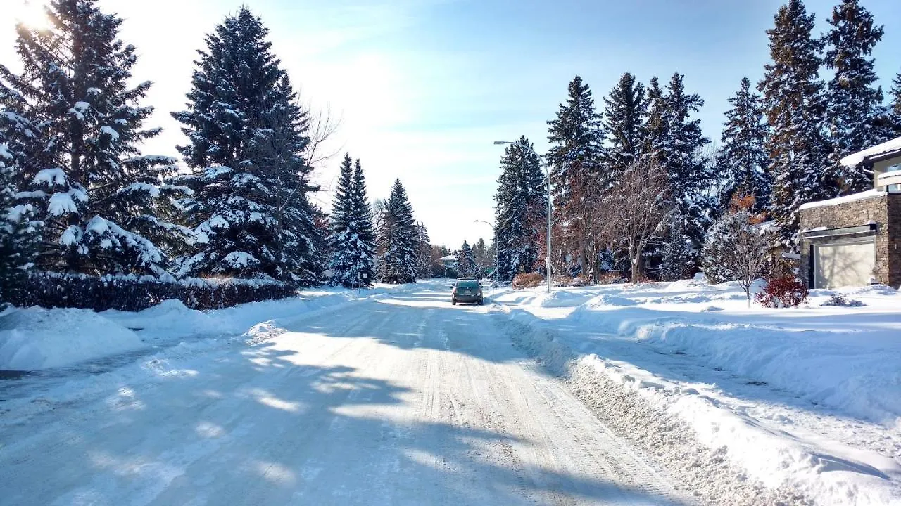 U Of A Homestay, Trails & Whyte Ave Edmonton